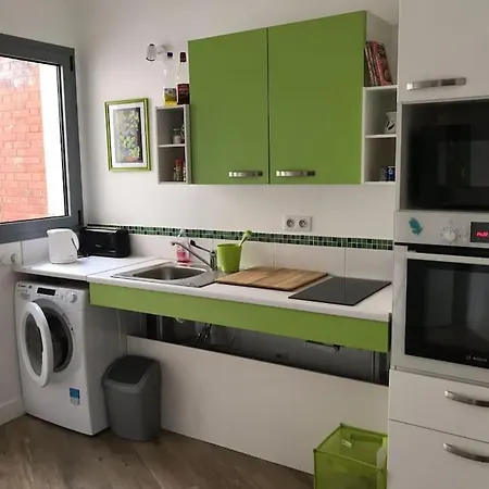 New Fully Accessible Flat 10 Mn From Paris * Suresnes